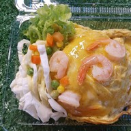 ข้าวสไตล์เกาหลีพ่อหนุ่มหน้ามน