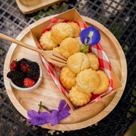 Chaya Cafe ชาญ่า คาเฟ่ -