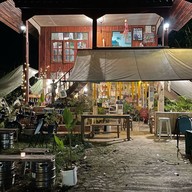 D.M.Y. House หน้า ม.แม่ฟ้าหลวง