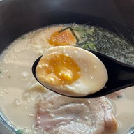 ร้านก๋วยเตี๋ยวลูกชิ้นปลากรายเจ๊ต้อย เมืองเพชรบูรณ์