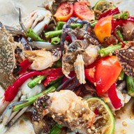 เมนูของร้าน ต้มตำยำย่าง..(ขนนไทยโบราณ)#ปุ้ยกะอั๋น# หน้าวัดบางพึ่ง