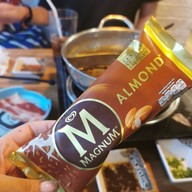 ต้มตุ๋น ชาบู สยาม Center Point of Siam Square