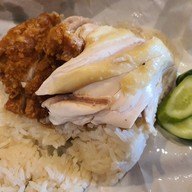 ข้าวมันไก่สองสี เจ็กเม้ง King power รางน้ำ (Food court floor3)