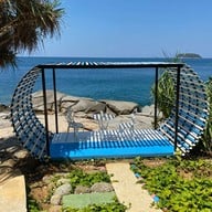Rock Beach Swing