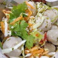 ลูกชิ้นปั้นสด