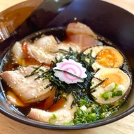 ร้านก๋วยเตี๋ยวลูกชิ้นปลากรายเจ๊ต้อย เมืองเพชรบูรณ์