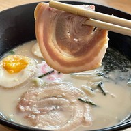 ร้านก๋วยเตี๋ยวลูกชิ้นปลากรายเจ๊ต้อย เมืองเพชรบูรณ์