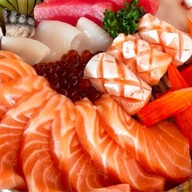 ซูชิมั้ย ตลาดไนท์ ริมปิง กำแพงเพชร