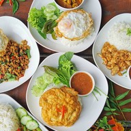 เจ๊ไก่ชาใต้-ซอยพะเนียง รัษฏา