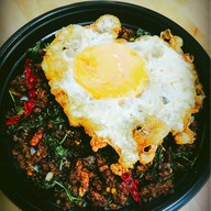 MooRitz กะเพราพริกแห้งโบราณ สาขา1 ทุ่งเสา1 สาขาต้นตำรับ