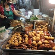 บรรยากาศ ขาหมูรัชดา แยกสุทธิสาร รอบกลางวัน