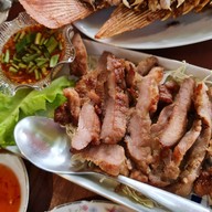 เมนูของร้าน บ้านตั้งริมแคว