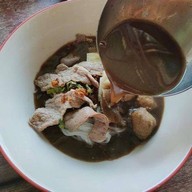 ก๋วยเตี๋ยวเรือหัวหิน