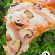 เมนูของร้าน Little Red Oven Haus Sathorn 11 Pizza Italian เฮ้าส์สาทร 11