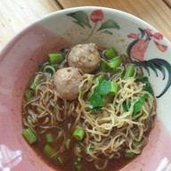 ก๋วยเตี๋ยวเรือ ลิ้มรส อร๊อยอร่อย โชคชัย4 ซอย78