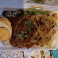 เมนูของร้าน ขาหมูรัชดา แยกสุทธิสาร รอบกลางวัน