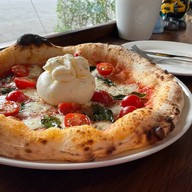 Molto Pizza Gusto บ้านโป่ง