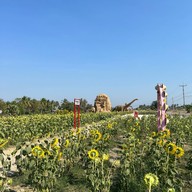 หุ่นฟางยักษ์ บ้านคลองใหญ่