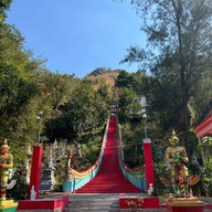 วัดถ้ำมังกรทอง