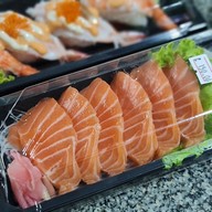 เมนูของร้าน ถูกและดี ศรีนครินทร์