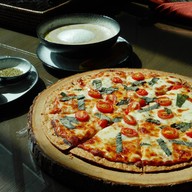 The Tram The Gems Mining Pool Villa Pattaya