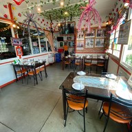 บ้านสุขสวัสดิ์ ปลาแม่น้ำ พระประแดง พระประแดง