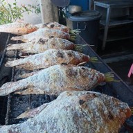 ตาแว่นเมี่ยงปลาเผา