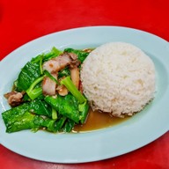 ผัดไท นิววิง