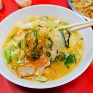 ผัดไท นิววิง