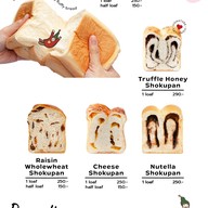 เมนู Crumbs La villa อารีย์