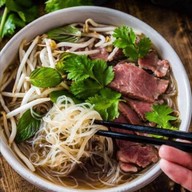 ก๋วยเตี๋ยวเนื้อตุ๋น นิใจ (ท่าอิฐ) ท่าอิฐ DELIVERRY