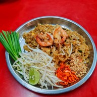 ผัดไท นิววิง