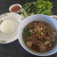 ร้านบ้านเฝอ