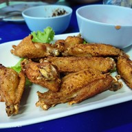 ล้านใจ จุ่มแซ่บอีสาน สายไหม