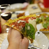 บริษัท ฟูลเฟลเวอแอนด์ริช จำกัด -