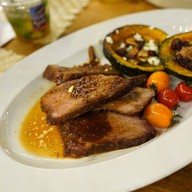 บริษัท ฟูลเฟลเวอแอนด์ริช จำกัด -