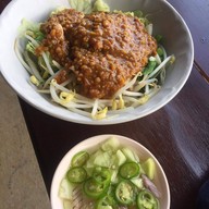 ก๋วยเตี๋ยวห้อยขา กำแพงเพชร