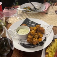 บริษัท ฟูลเฟลเวอแอนด์ริช จำกัด -