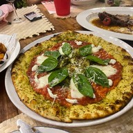 บริษัท ฟูลเฟลเวอแอนด์ริช จำกัด -