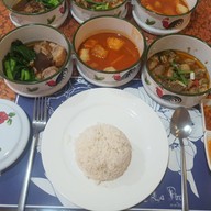 เพลาเพลินบูติครีสอร์ทแอนด์แคมป์