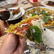 บริษัท ฟูลเฟลเวอแอนด์ริช จำกัด -