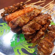 ก๋วยเตี๋ยวหมู เด็กเส้น @หลัง ม. ราชภัฏ สุรินทร์