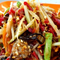 ส้มตำหนวดยาว 39