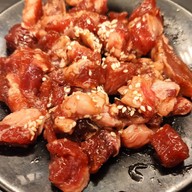 ดาดดีย์ สกลนคร หมูกะทะ ย่างเนย
