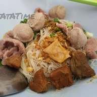 เมนูของร้าน ลูกชิ้นเนื้อ โอชารส