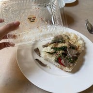 เถื่อน กะเพราพริกแห้ง
