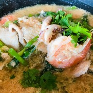 เด็กเส้น สุกี้ ก๋วยเตี๋ยวคั่ว อาหารตามสั่ง