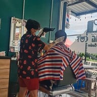 Strong Cut ตลาดเจริญ(ไร่ขิง)