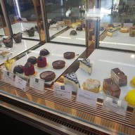 Gustoso dessert and pastries ขอนแก่น