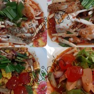 ยำยำ (yum yum)